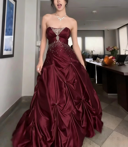 Pretty Forest Green A-Line Long Prom Dresses With Silver Beads Sweet Strapless Satin Evening Dresses