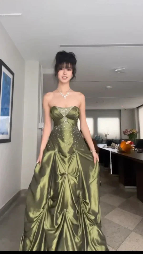 Pretty Forest Green A-Line Strapless Satin Prom Dresses With Silver Beads -Sweet Princess Style Evening Dress for  Birthday&Graduation