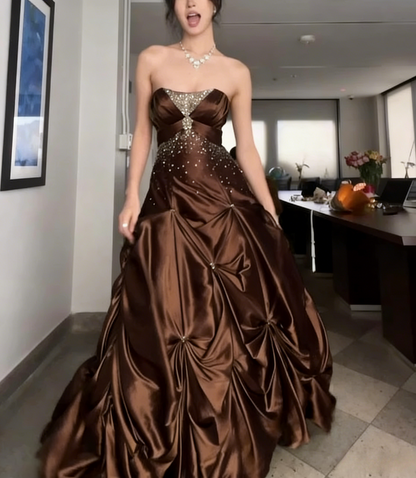 Pretty Forest Green A-Line Long Prom Dresses With Silver Beads Sweet Strapless Satin Evening Dresses