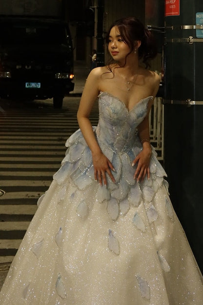 Princess A Line Sweetheart Light Blue Long Prom Dress with Beading