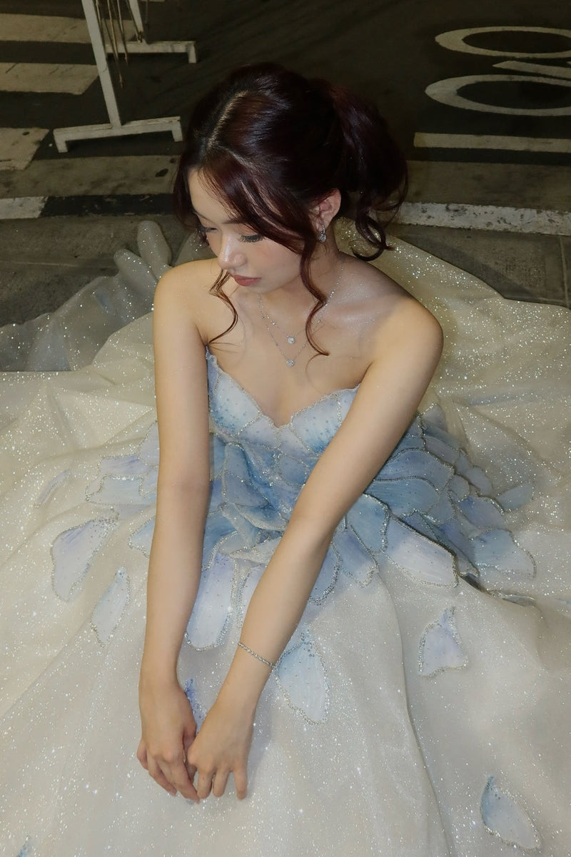 Princess A Line Sweetheart Light Blue Long Prom Dress with Beading