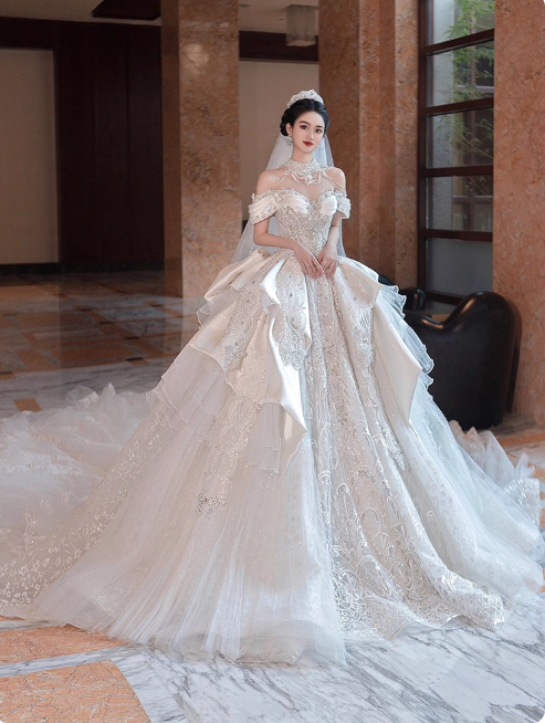 Princess Off-the-shoulder Ball Gown Long Wedding Dresses Lace Applique White Bridal Gowns Short Sleeve Bridal Dresses