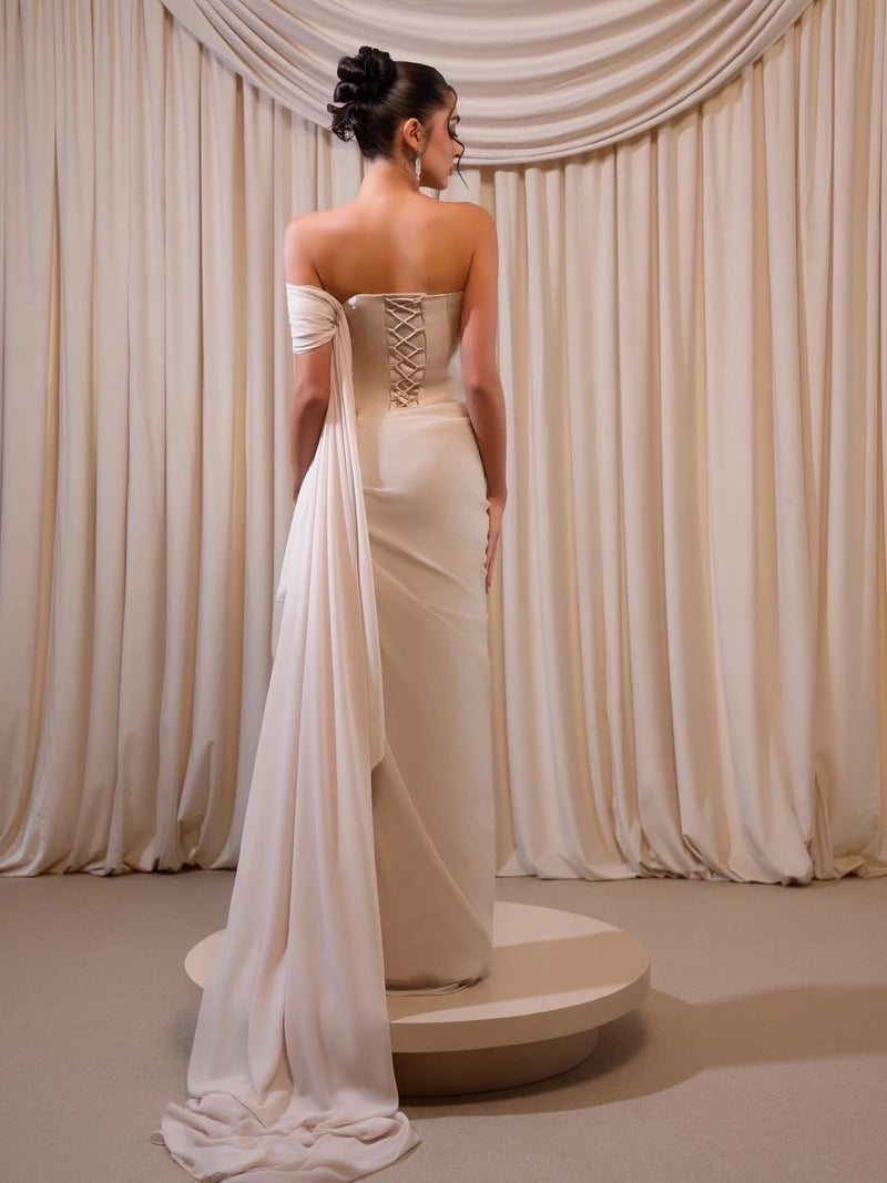 Refined Off-the-Shoulder Strapless Prom Dress Sleeveless Pleated with Beaded