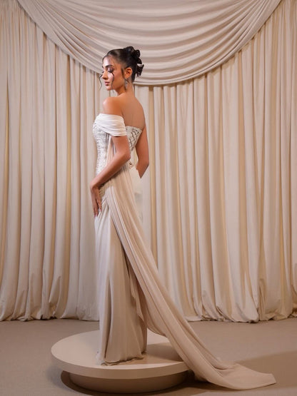 Refined Off-the-Shoulder Strapless Prom Dress Sleeveless Pleated with Beaded