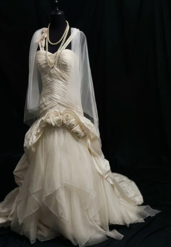 Retro Straps Sheath Long Weddng Dresses Tulle White Bridal Gowns Sleeveless Bridal Dresses