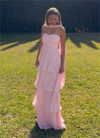 Ruched Sweetheart Maxi Gown with Pleated Tiers and Scarf