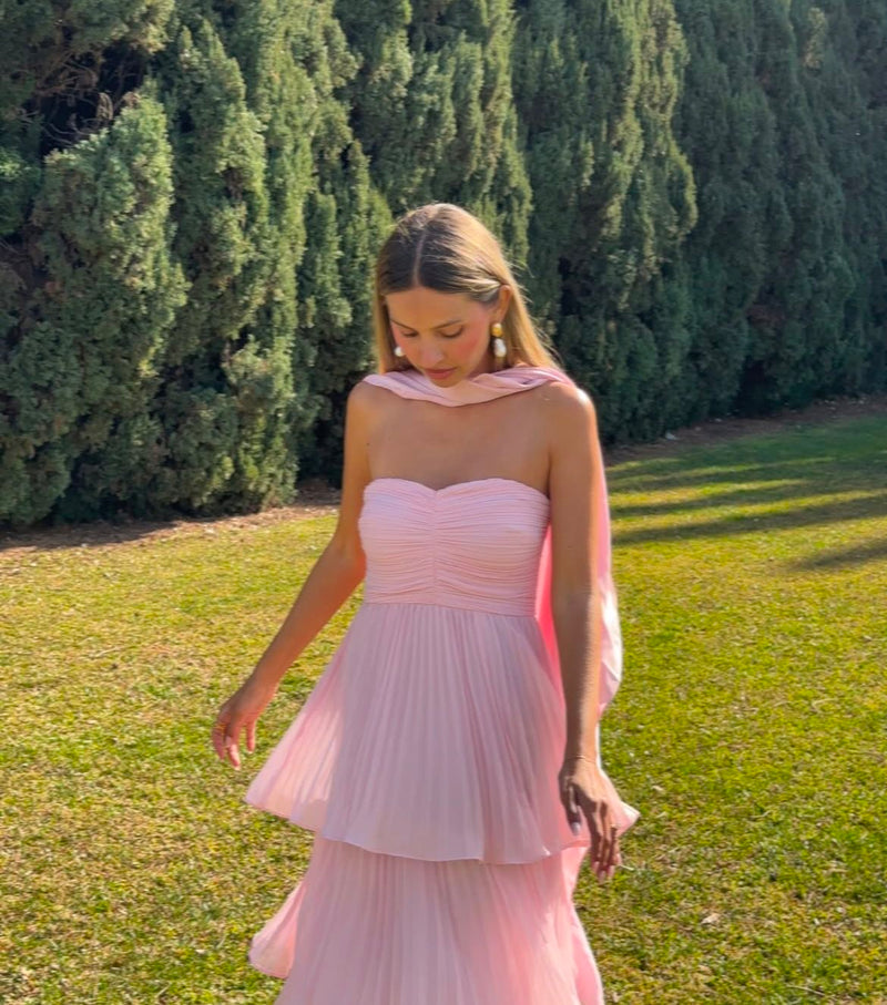Ruched Sweetheart Maxi Gown with Pleated Tiers and Scarf