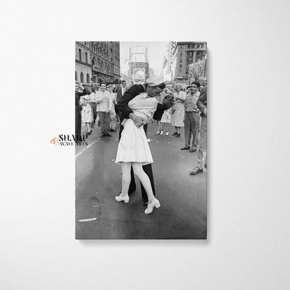 Sailor Kissing Nurse In Times Square Black And White Canvas Wall Art - SharpWallArts