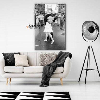 Sailor Kissing Nurse In Times Square Black And White Canvas Wall Art - SharpWallArts