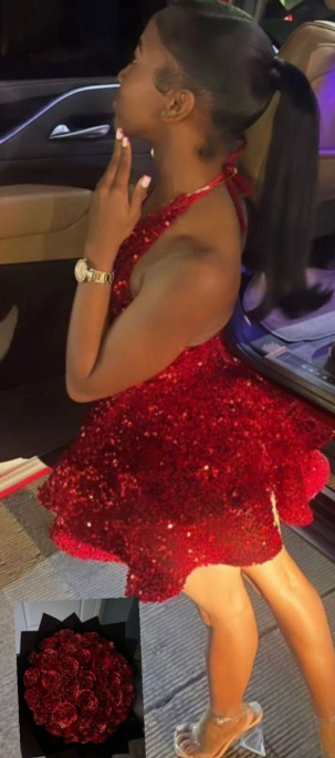 Sexy Halter A-Line Homecoming Dresses Burgundy Birthday Dresses Sequined Short Prom Dresses