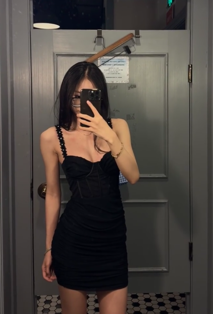 Sexy Tight Hoco Dresses Black Short Prom Dresses Spaghetti Straps Birthday Dresses
