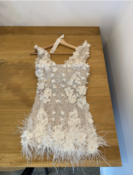 Sexy White V-neck Bodycon Beaded Applique Short Birthday Dress, Fashion Party Dress