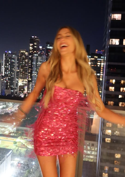 Shiny Pink Sequined Tassel Tube Top Slim Fit 17th Birthday Homecoming Dress