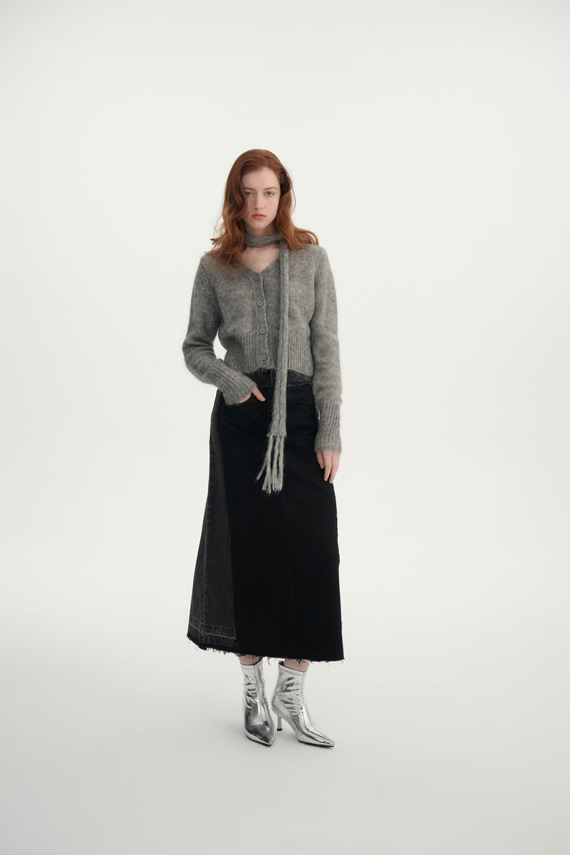 Short cardigan with scarf