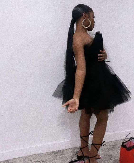 Simple A-Line Black Strapless Tulle Multi-Layered Homecoming Dress