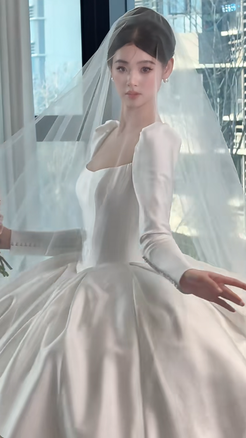 Simple A-Line Long Wedding Dresses Satin White Bridal Gowns Square Neck Long Sleeves Bridal Dress