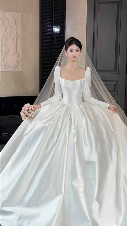 Simple A-Line Long Wedding Dresses Satin White Bridal Gowns Square Neck Long Sleeves Bridal Dress