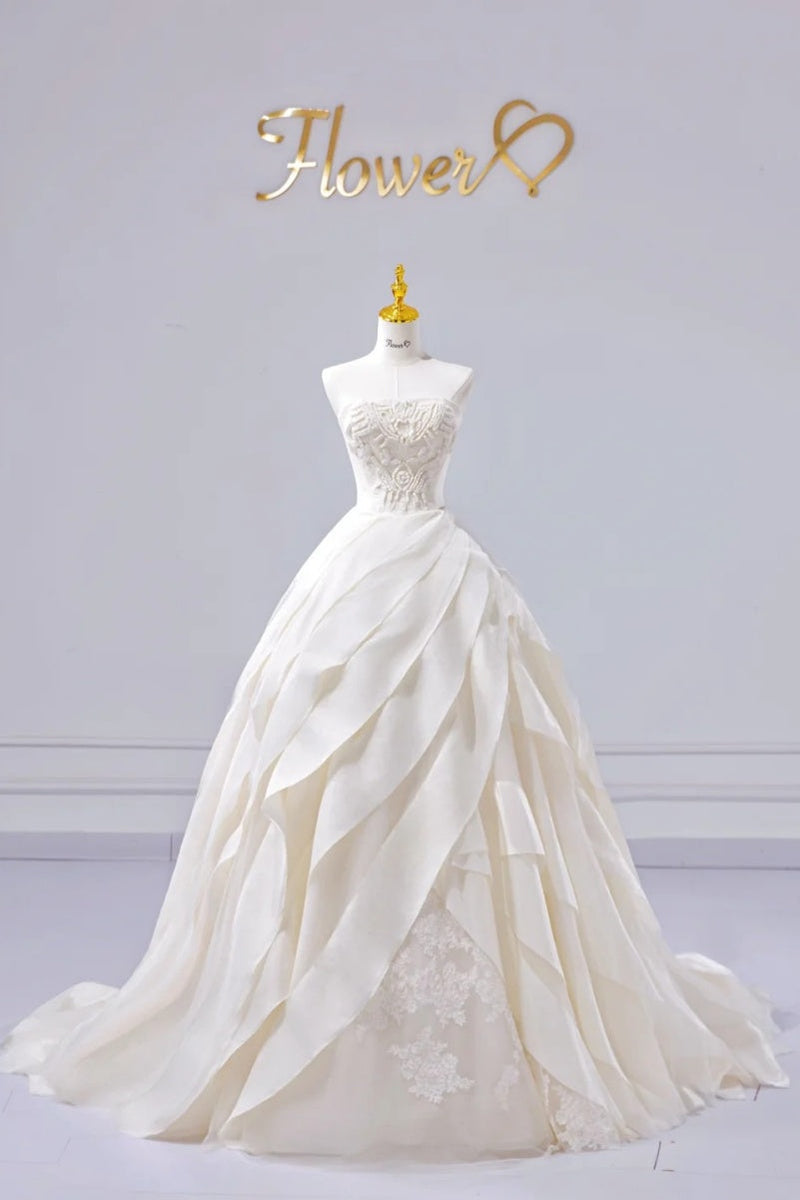 Simple A-Line White Long Wedding Dresses Satin Strapless Bridal Gowns Sleeveless Bridal Dresses