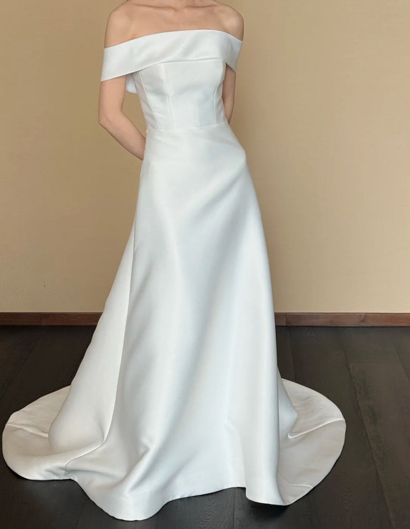 Simple Sheath Satin Off-shoulder Bridal Dress White Wedding Dress Sleeveless Bridal Gown