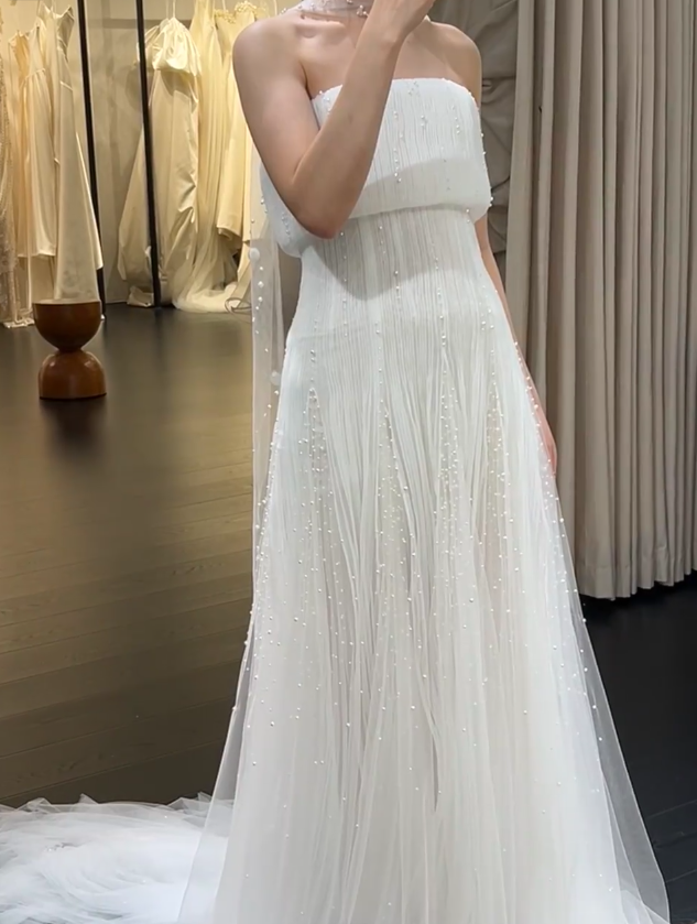 Simple Sheath Strapless Long Wedding Dresses Tulle Beaded White Bridal Gowns Sleeveless Bridal Dresses