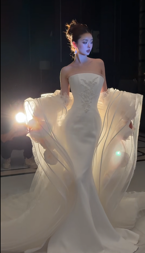 Simple Strapless Mermaid Long Weddng Dresses Satin White Bridal Gowns Sleeveless Bridal Dresses