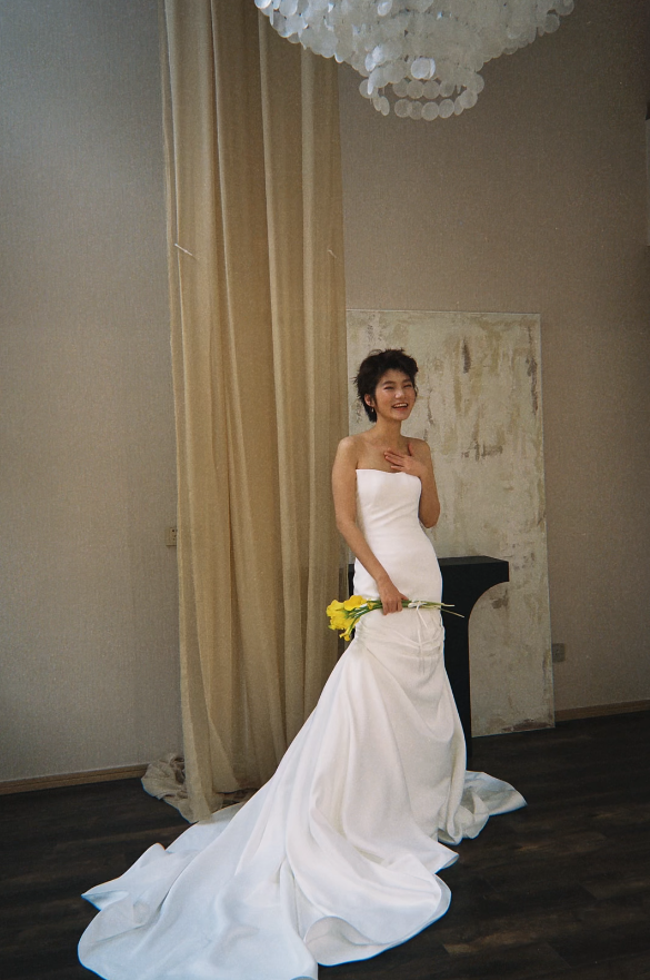 Simple Strapless Sheath Long Weddng Dresses Satin White Bridal Gowns Sleeveless Bridal Dresses