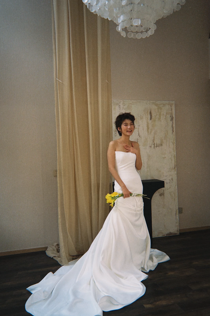 Simple Strapless Sheath Long Weddng Dresses Satin White Bridal Gowns Sleeveless Bridal Dresses