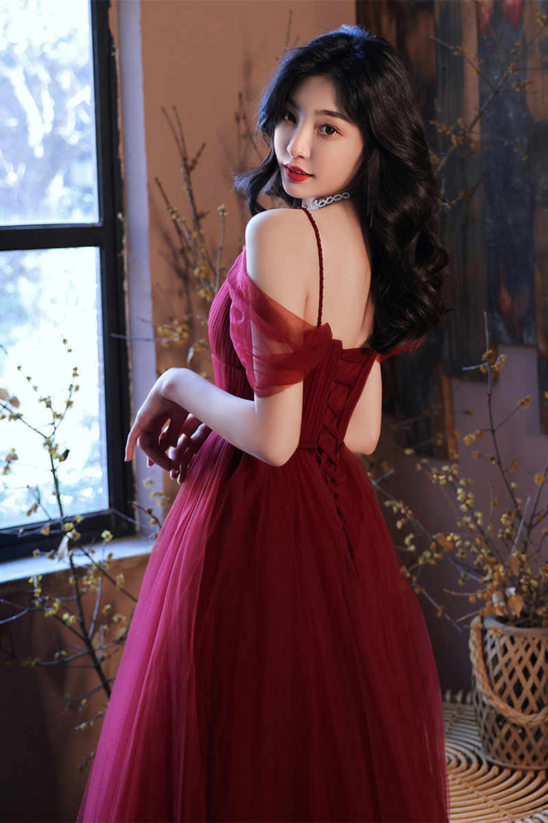 Straps A-line Burgundy Tulle Long Evening Dress