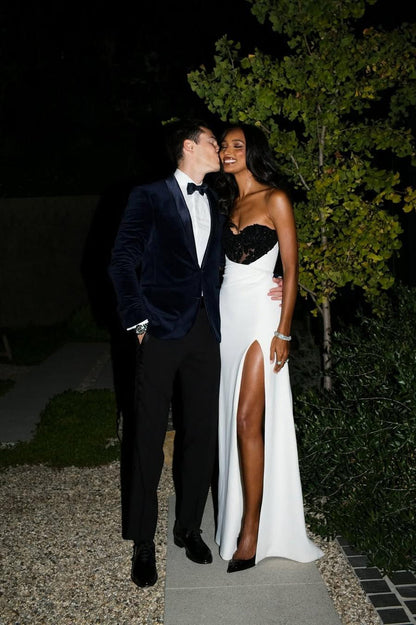 Stunning Mermaid Sweetheart White Long Prom Dress with Split Front