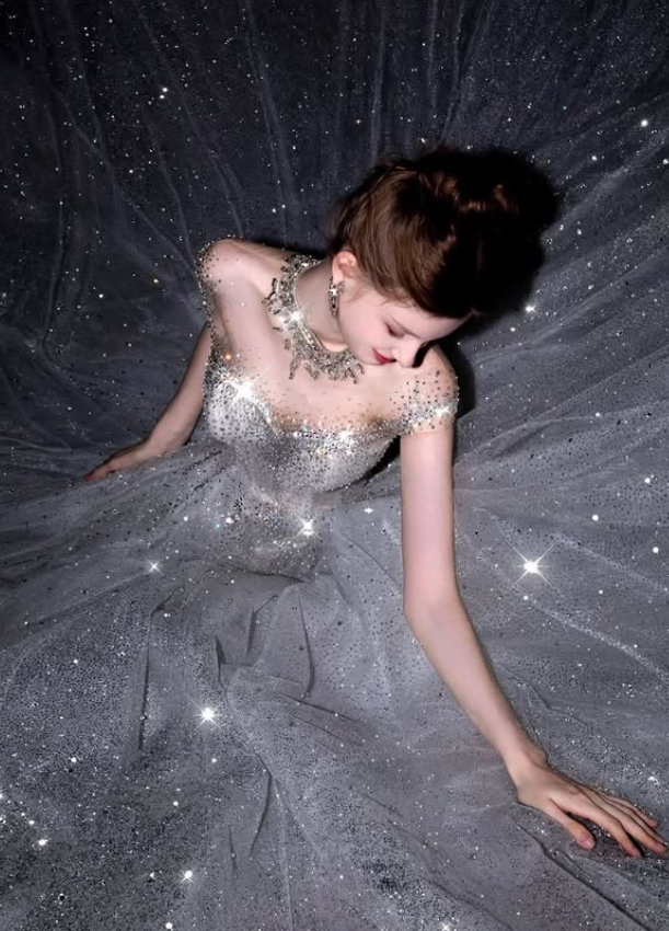 Stunning Shiny Ball Gown Exquisite Beaded White Tulle Long Prom Dress