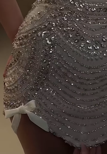 Stunning Spaghetti Straps Bodycon Birthday Dresses Beaded Short Prom Dresses Fashion Homecoming Dresses