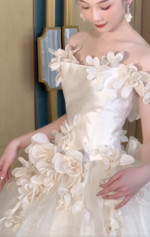 Style Ball Gown Off The Shoulder Satin Tulle Applique Long Wedding Dresses