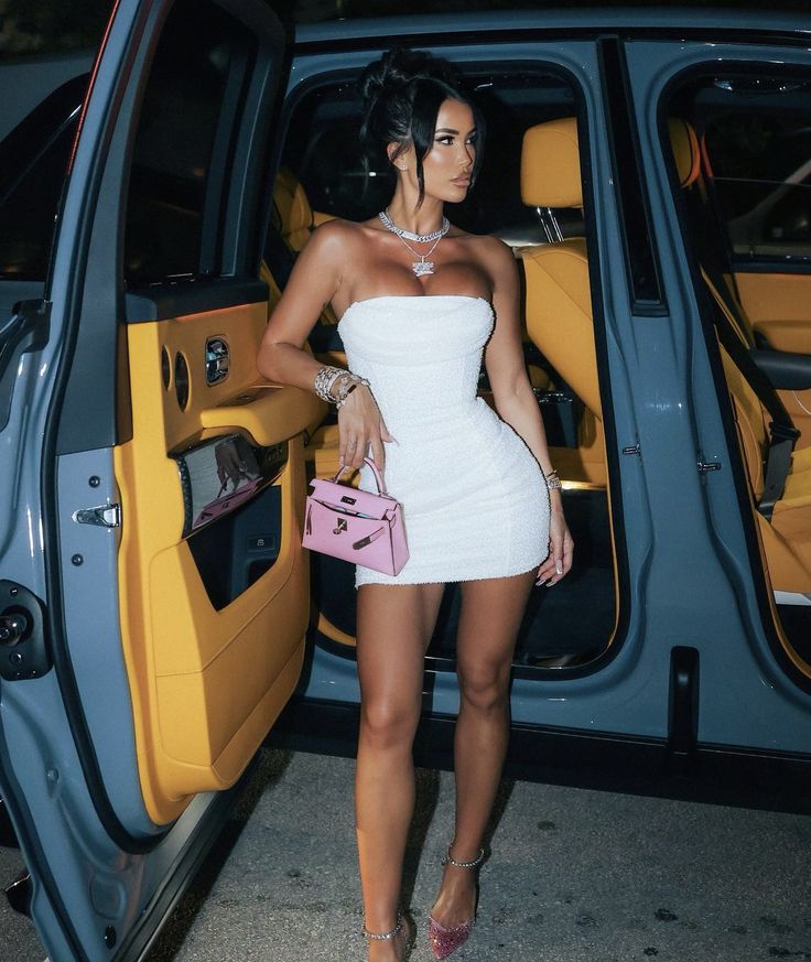 Sweet Pleated Tube Top Hip 21st Birthday Homecoming Dress