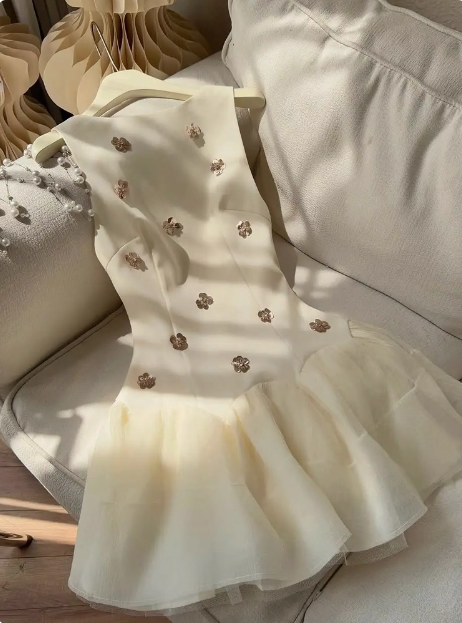 Sweet Sleeveless Floral Satin Tulle Mini 17th Birthday Homecoming Dress