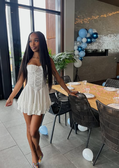 Sweet White Suspender Herringbone A-line 17th Birthday Homecoming Dress