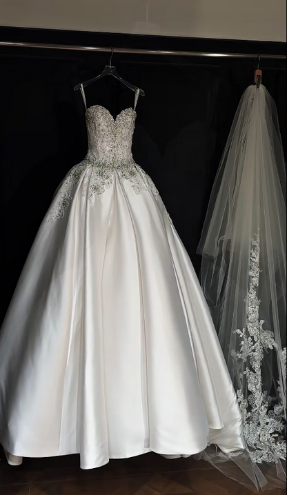 Timeless A-Line Long Wedding Dresses Satin Beaded White Bridal Gowns Sweetheart Sleeveless Bridal Dresses