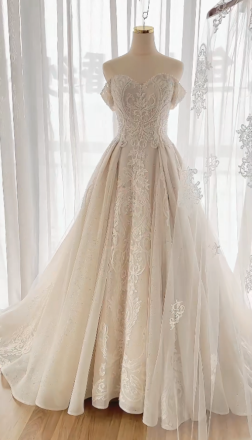 Timeless A-Line Long Wedding Dresses Tulle Beaded White Bridal Gowns Off-shoulder Bridal Dresses