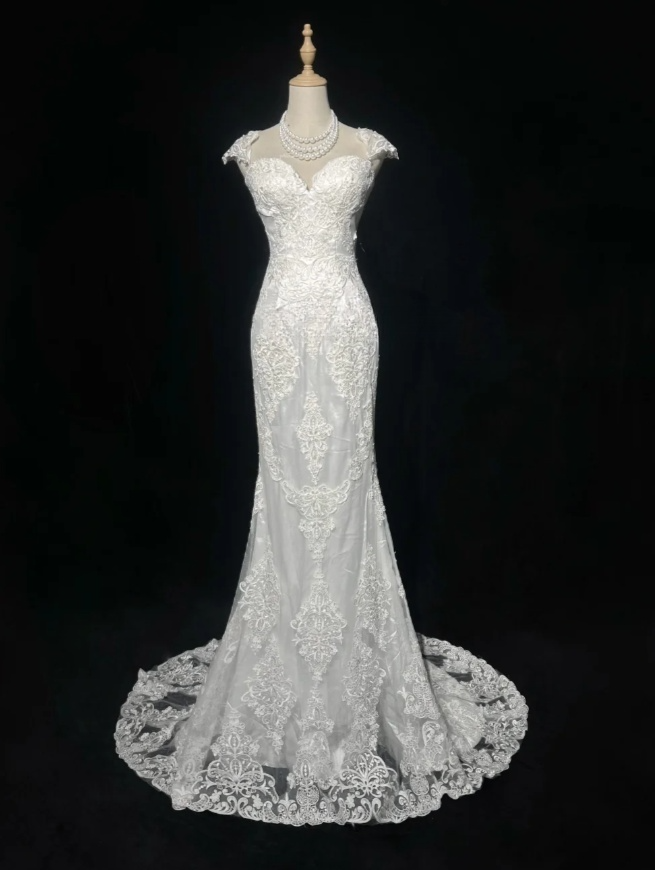 Timeless Mermaid Long Wedding Dresses Tulle Appliques White Bridal Gowns Sleeveless Bridal Dresses