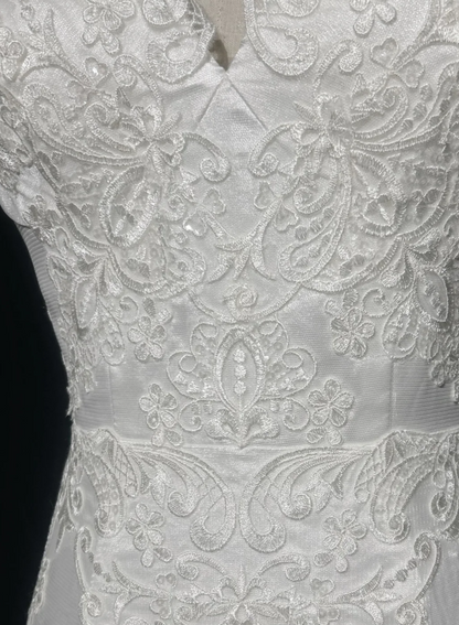 Timeless Mermaid Long Wedding Dresses Tulle Appliques White Bridal Gowns Sleeveless Bridal Dresses