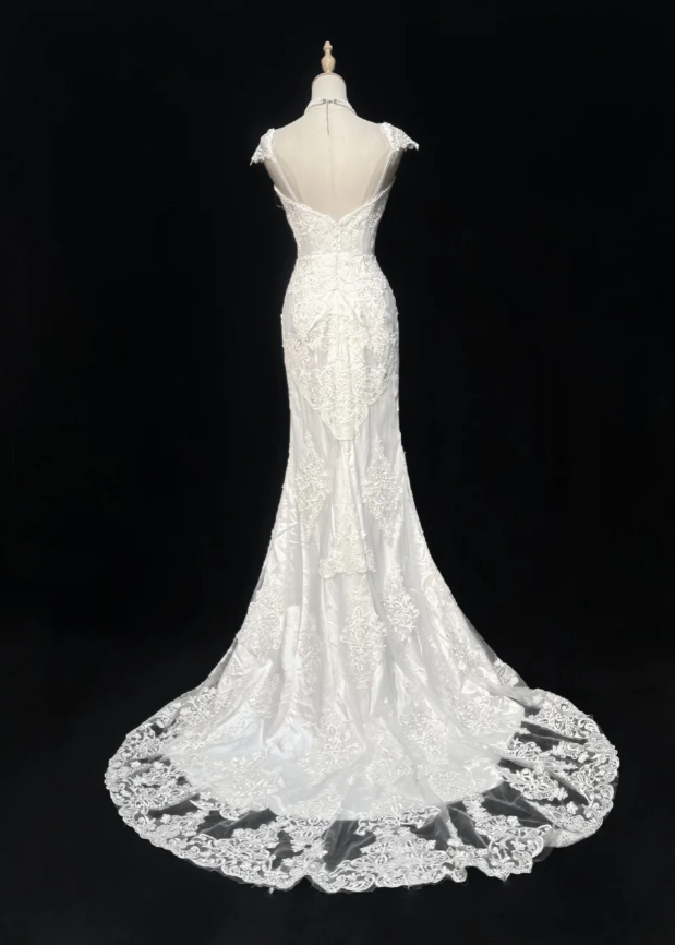 Timeless Mermaid Long Wedding Dresses Tulle Appliques White Bridal Gowns Sleeveless Bridal Dresses
