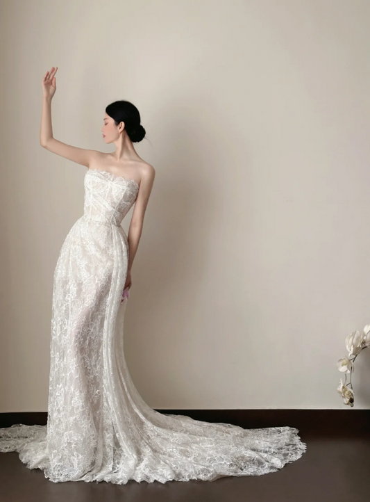 Timeless Sheath Long Wedding Dresses Lace Appliques White Bridal Gowns Strapless Bridal Dresses