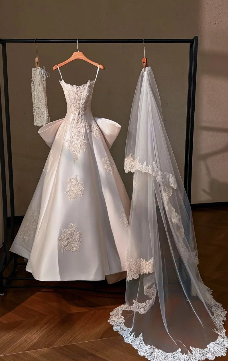 Timeless White A-Line Long Wedding Dresses Strapless White Bridal Gowns Satin Sleeveless Bridal Dresses