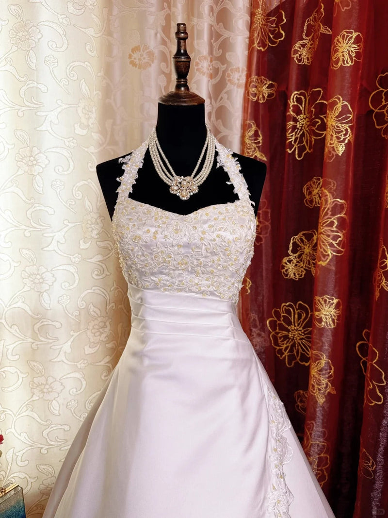 Vintage Halter A-Line Long Wedding Dresses Satin Appliques White Bridal Gowns Sleeveless Bridal Dresses