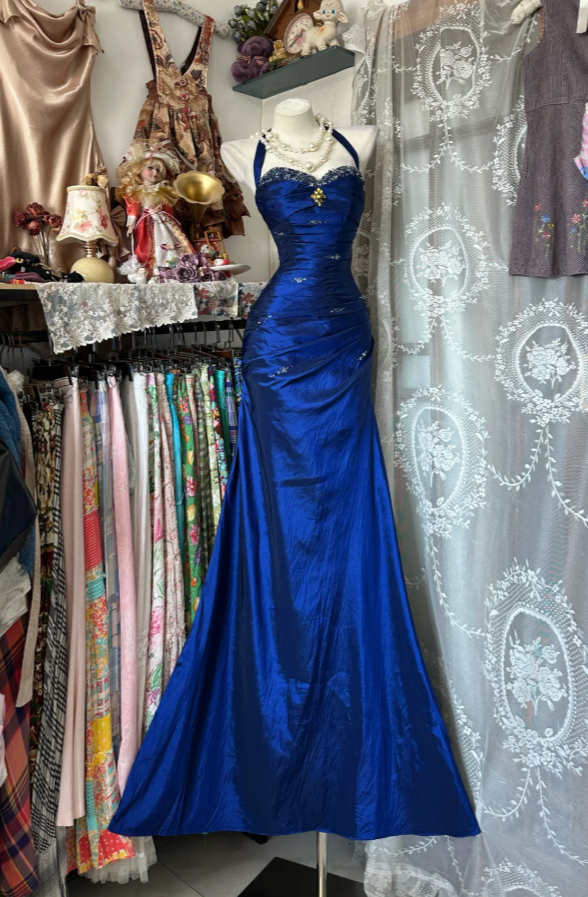 Vintage Halter Sheath Long Prom Dresses Beaded Satin Blue Evening Dresses Sleeveless Birthday Dresses