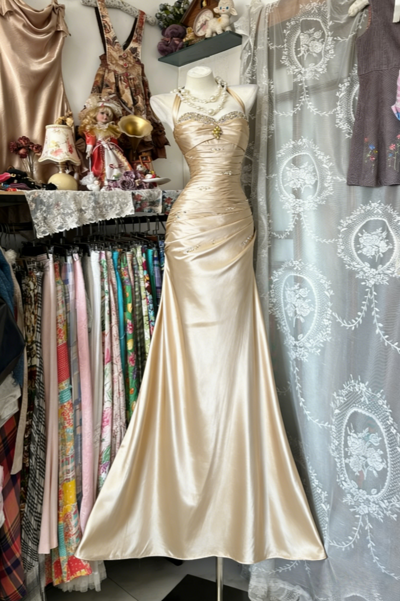 Vintage Halter Sheath Long Prom Dresses Beaded Satin Blue Evening Dresses Sleeveless Birthday Dresses