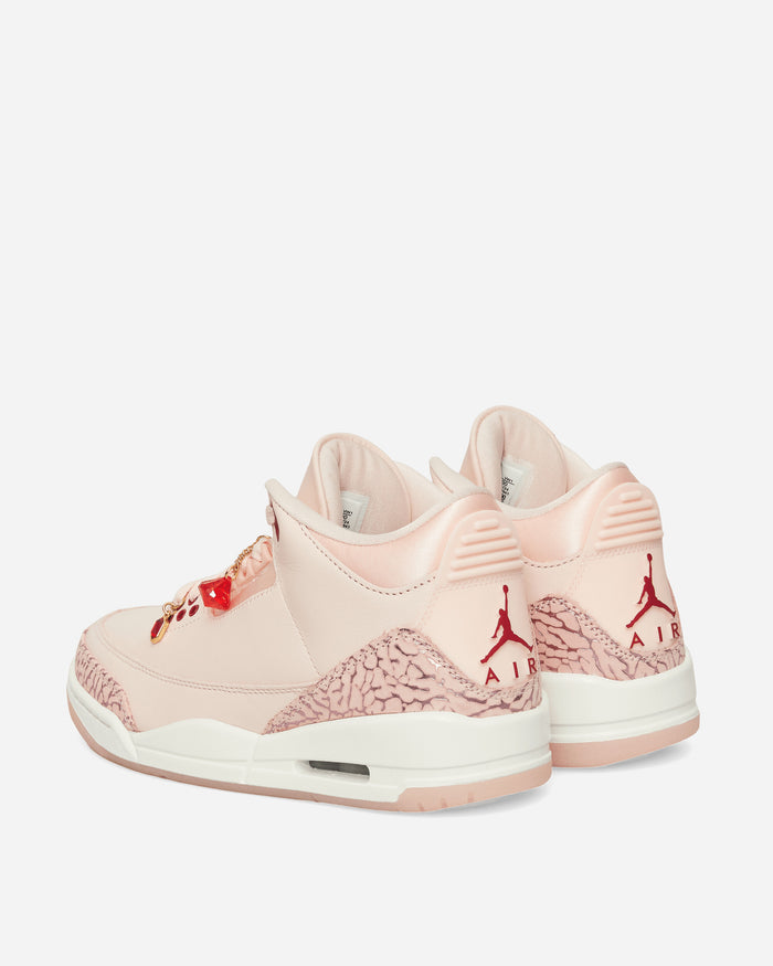 Nike Jordan Wmns Wmns Air Jordan 3 Retro Vday Washed Coral/Gym Red Sneakers Mid HJ0178-600