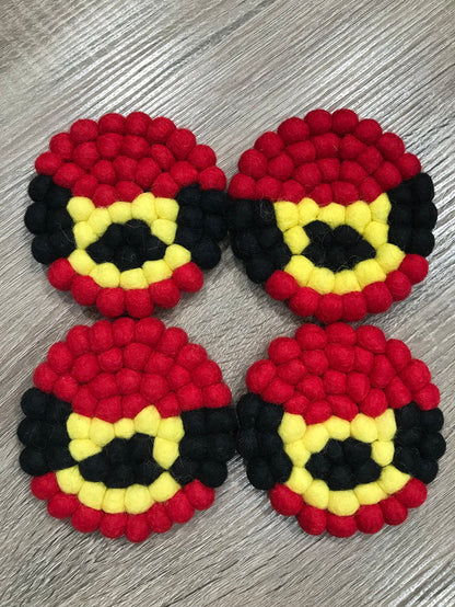 WOOL COASTERS - SANTA BELT