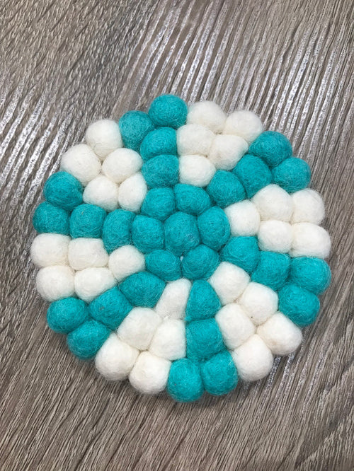 WOOL COASTERS - SNOWFLAKE